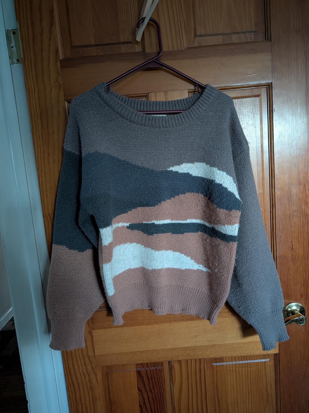 Universal Thread Earth-Tone Abstract Crewneck Sweater - Gray, Brown & Cream